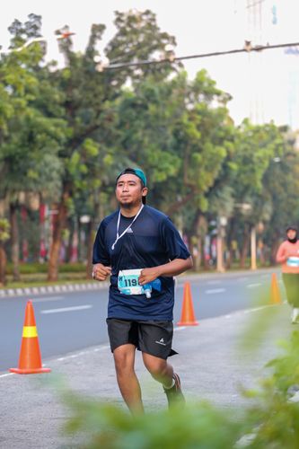 Race photo from KEMLU RUN 2025
