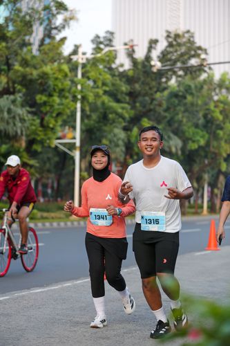 Race photo from KEMLU RUN 2025