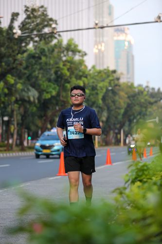 Race photo from KEMLU RUN 2025