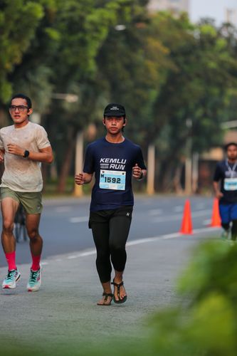 Race photo from KEMLU RUN 2025