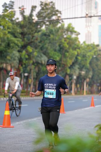Race photo from KEMLU RUN 2025