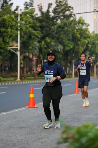 Race photo from KEMLU RUN 2025