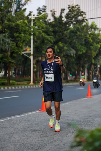 Race photo from KEMLU RUN 2025