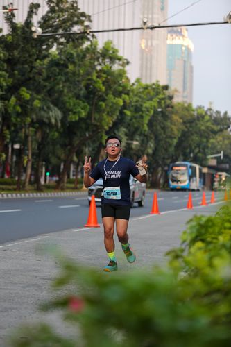 Race photo from KEMLU RUN 2025
