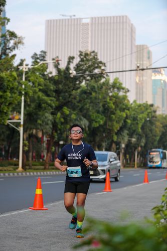 Race photo from KEMLU RUN 2025