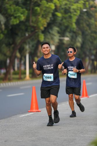 Race photo from KEMLU RUN 2025
