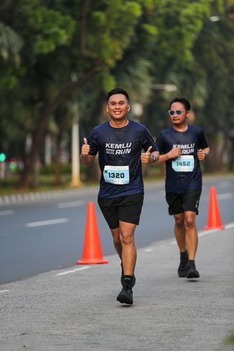 Race photo from KEMLU RUN 2025
