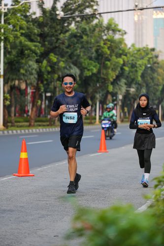 Race photo from KEMLU RUN 2025