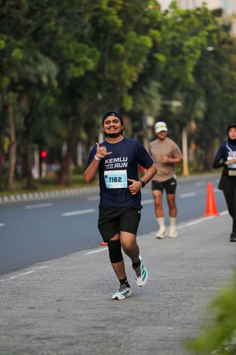 Race photo from KEMLU RUN 2025