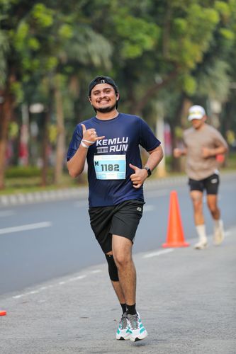 Race photo from KEMLU RUN 2025