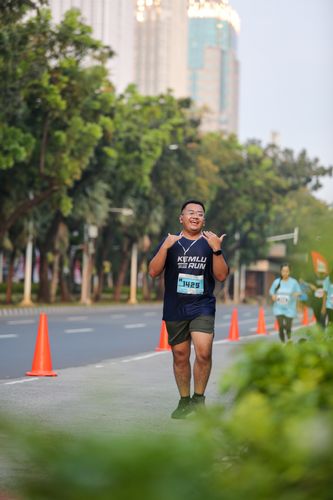 Race photo from KEMLU RUN 2025