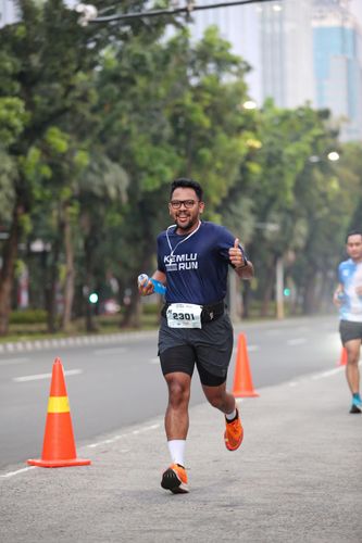 Race photo from KEMLU RUN 2025