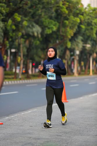 Race photo from KEMLU RUN 2025