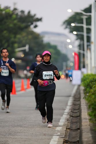 Race photo from KEMLU RUN 2025