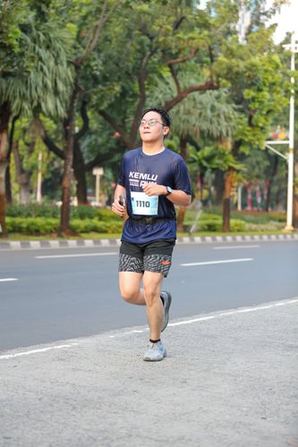 Race photo from KEMLU RUN 2025