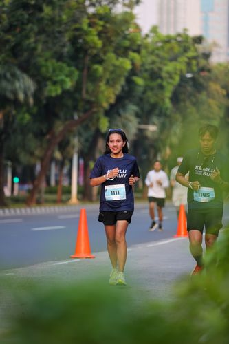 Race photo from KEMLU RUN 2025