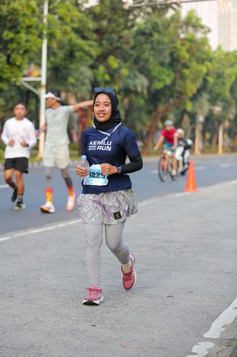 Race photo from KEMLU RUN 2025