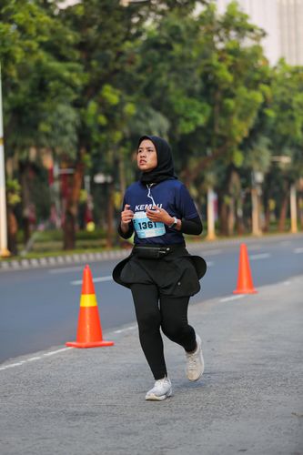 Race photo from KEMLU RUN 2025