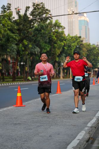 Race photo from KEMLU RUN 2025