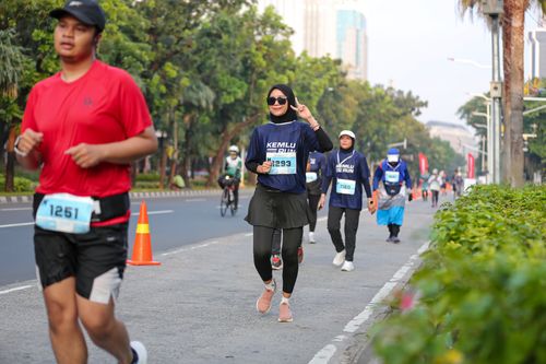 Race photo from KEMLU RUN 2025