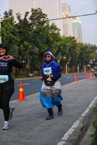 Race photo from KEMLU RUN 2025