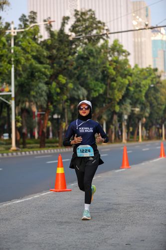 Race photo from KEMLU RUN 2025