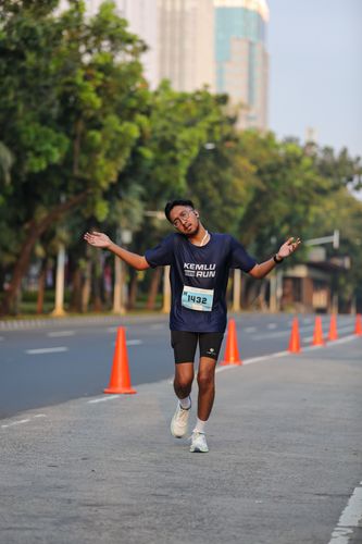Race photo from KEMLU RUN 2025