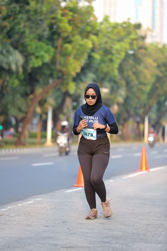 Race photo from KEMLU RUN 2025