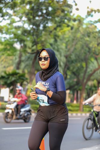 Race photo from KEMLU RUN 2025