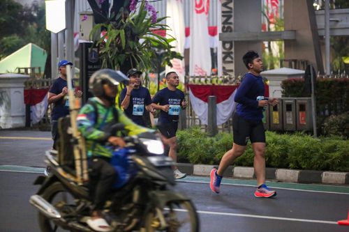 Race photo from KEMLU RUN 2025