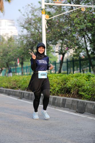 Race photo from KEMLU RUN 2025