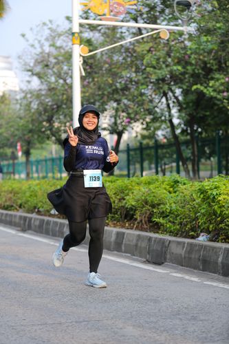 Race photo from KEMLU RUN 2025