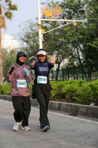 Race photo from KEMLU RUN 2025