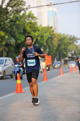 Race photo from KEMLU RUN 2025