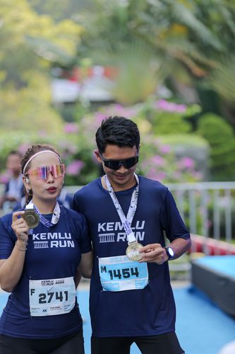 Race photo from KEMLU RUN 2025