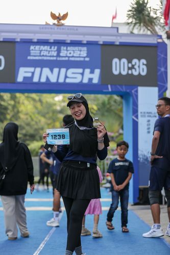 Race photo from KEMLU RUN 2025