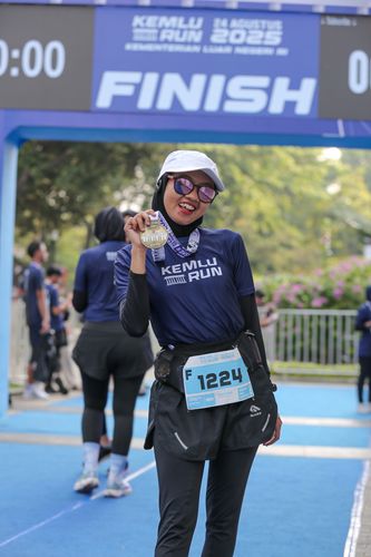 Race photo from KEMLU RUN 2025
