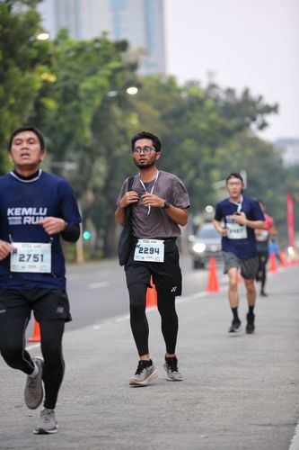 Race photo from KEMLU RUN 2025