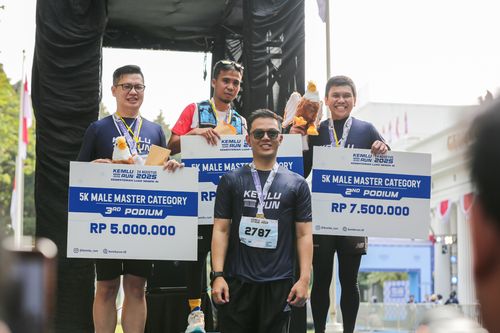 Race photo from KEMLU RUN 2025