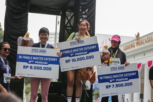 Race photo from KEMLU RUN 2025