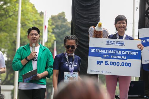 Race photo from KEMLU RUN 2025