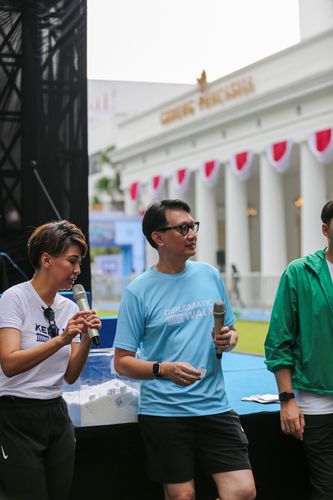 Race photo from KEMLU RUN 2025