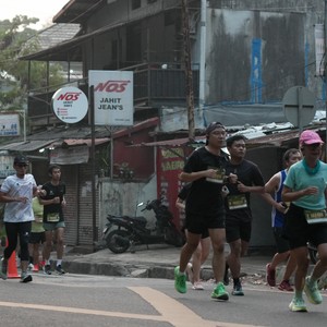 Race photo from Yumaju Berlebarun Besama ASICS