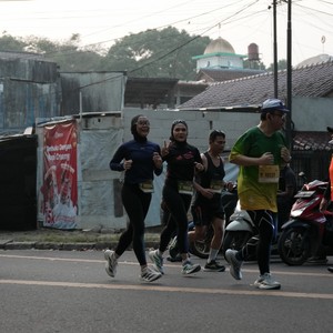 Race photo from Yumaju Berlebarun Besama ASICS