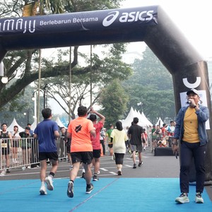 Race photo from Yumaju Berlebarun Besama ASICS