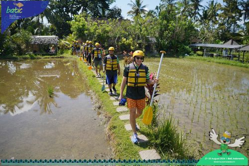 Race photo from Telin Batic 2024 Photo Search