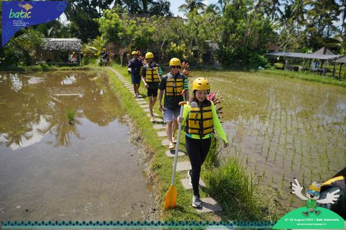 Race photo from Telin Batic 2024 Photo Search
