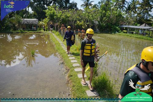 Race photo from Telin Batic 2024 Photo Search