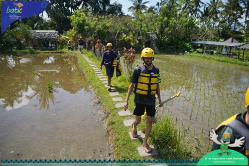 Race photo from Telin Batic 2024 Photo Search