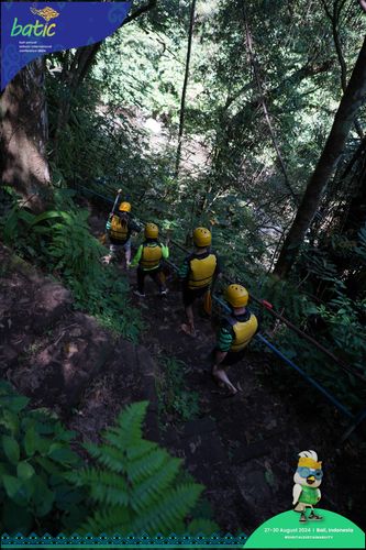 Race photo from Telin Batic 2024 Photo Search
